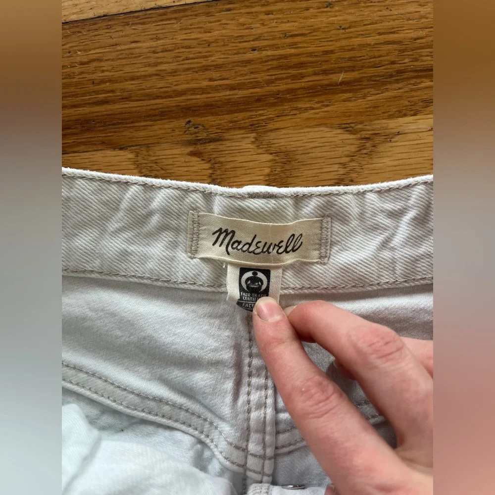 Madewell The Darted Barrel-Leg Jean Petite Size 25 in White - Picture 4 of 6